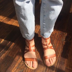 Girls leather gladiator sandal tan size 3 UEC